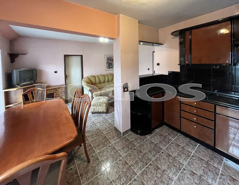 Продава се Двустаен апартамент в Варна, Погреби - 66 кв.м за 1591 €/кв.м - Снимка #2