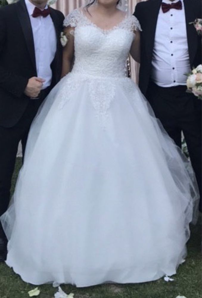 Свадебное платье с корсетом 48 размер