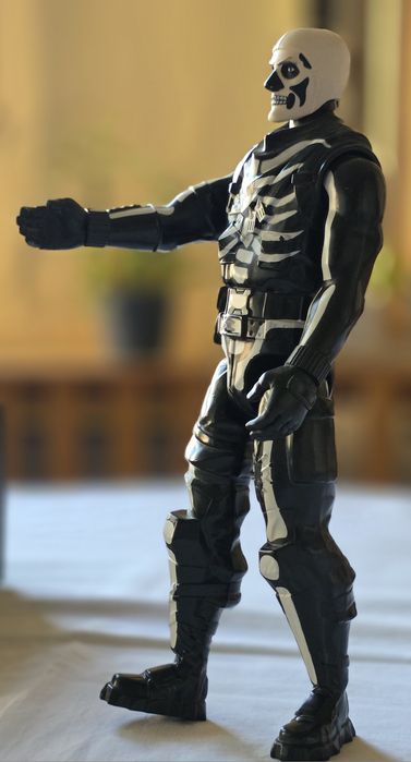 Figurina Fortnite Skull Trooper
