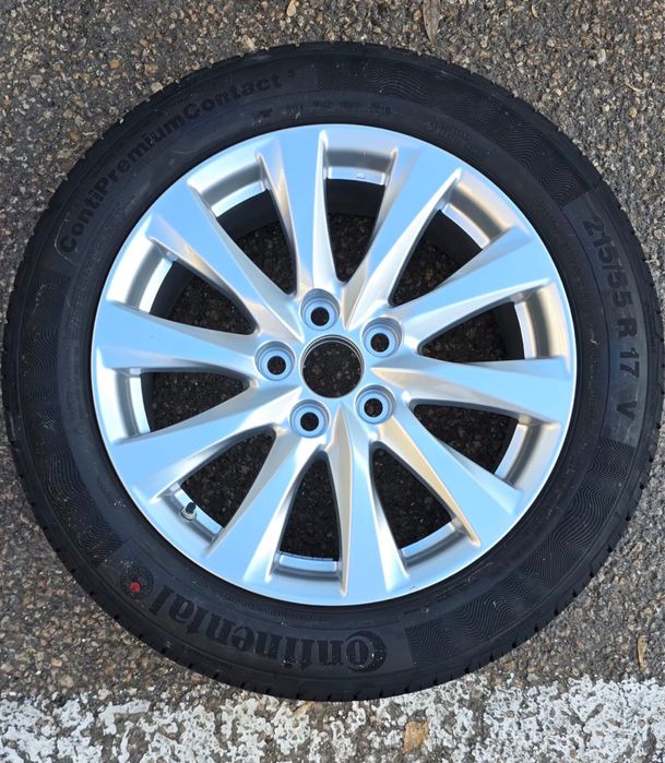 Легкосплавный диск камри 70