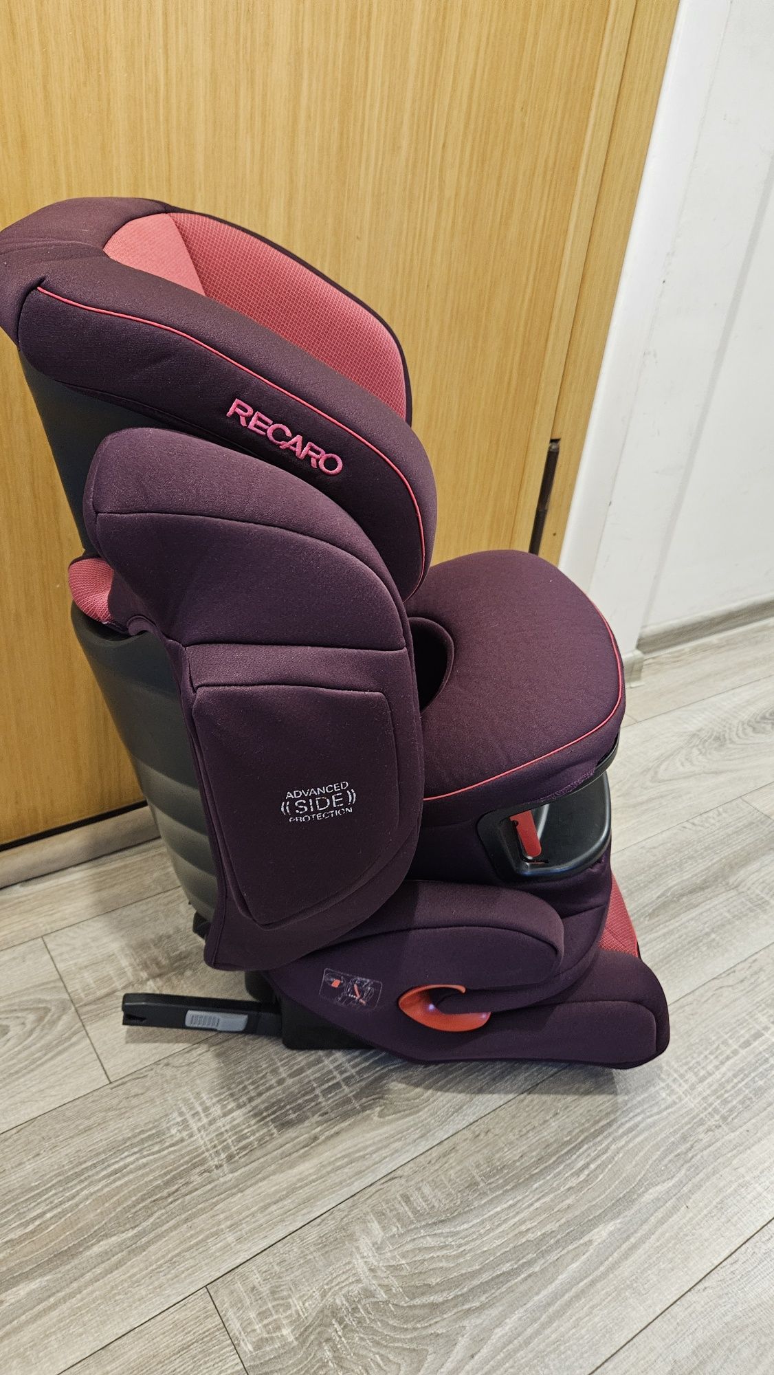 Столче за кола Recaro Monza Nova IS Seatfix Power Berry