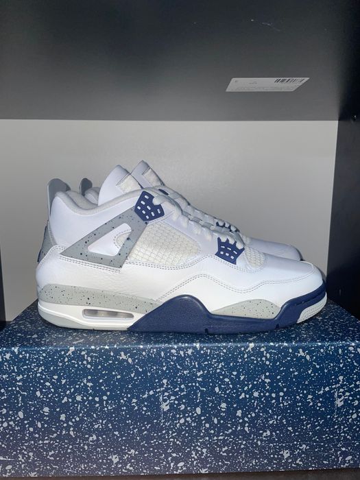 Nike Jordan 4 Retro Midnight Navy