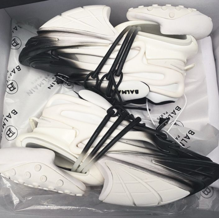 Adidasi Balmain Unicorn Black and White