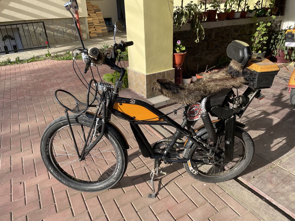 Bicicleta cu motor in 2T