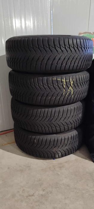 Anvelope M+S goodyear