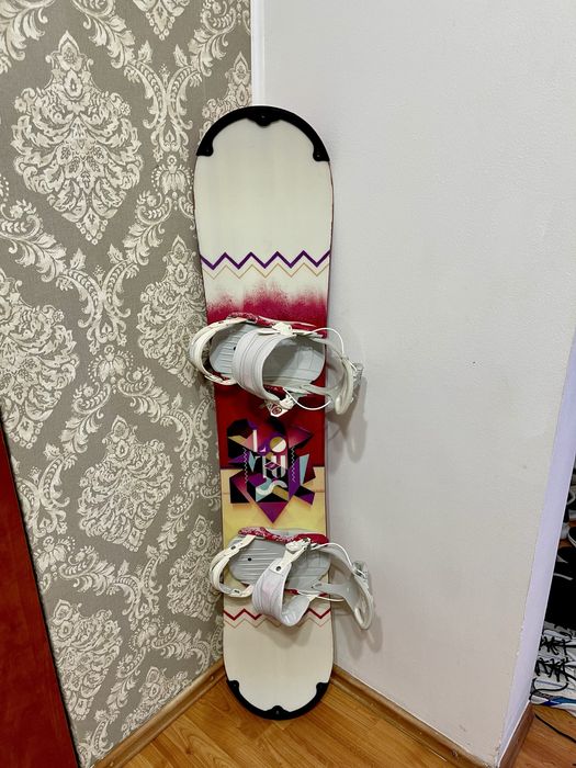 Placa snowboard 139 cm salomon cu legaturi