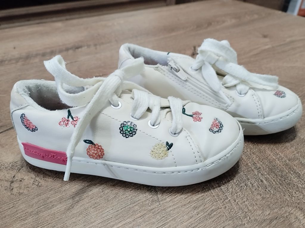 Adidasi / pantofi Zara 26