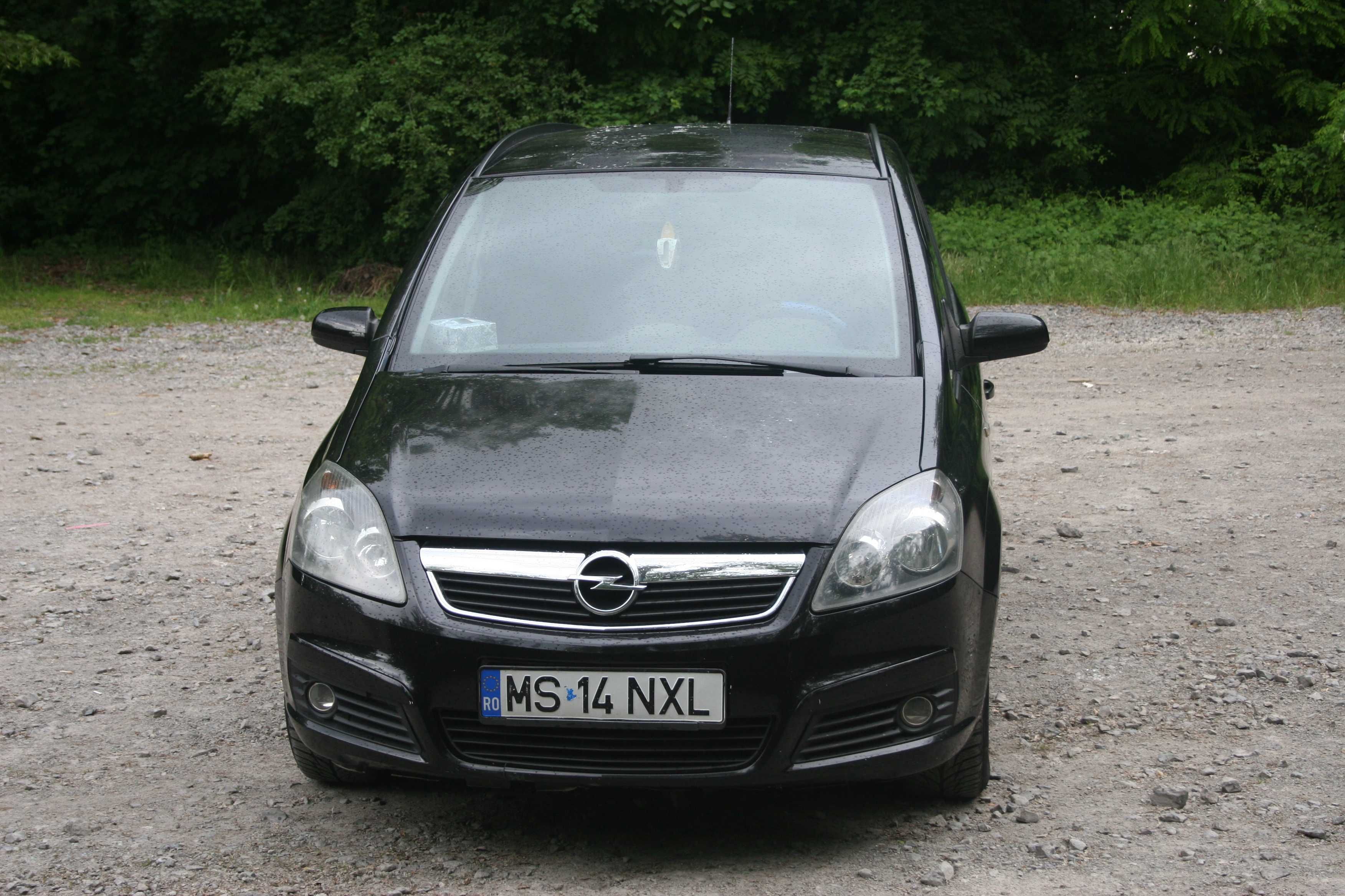 Opel Zafira 1.9 cdti