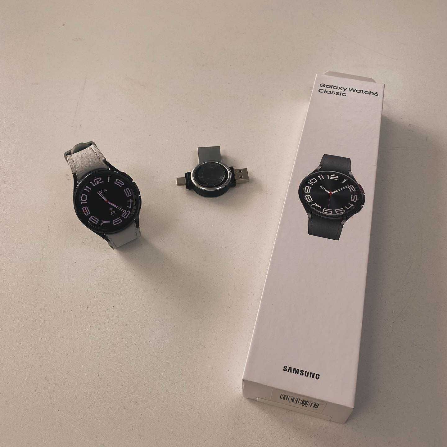 Смарт-часы Samsung Galaxy Watch 6 Classic 43mm - 1.47’ AMOLED/2GB/16GB