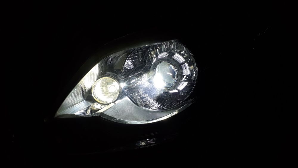 Coblat fara sotiladi bi led qoyilgan