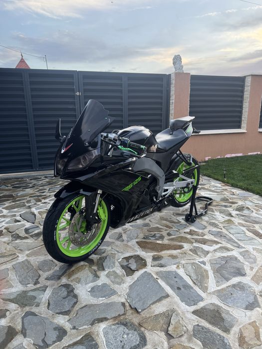 Vand Aprilia RS4 125 (nu yzf,ktm,cbr)