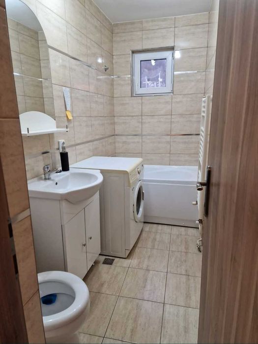 Chirie - Apartament 2 camere semidecomandat moroasa Resita