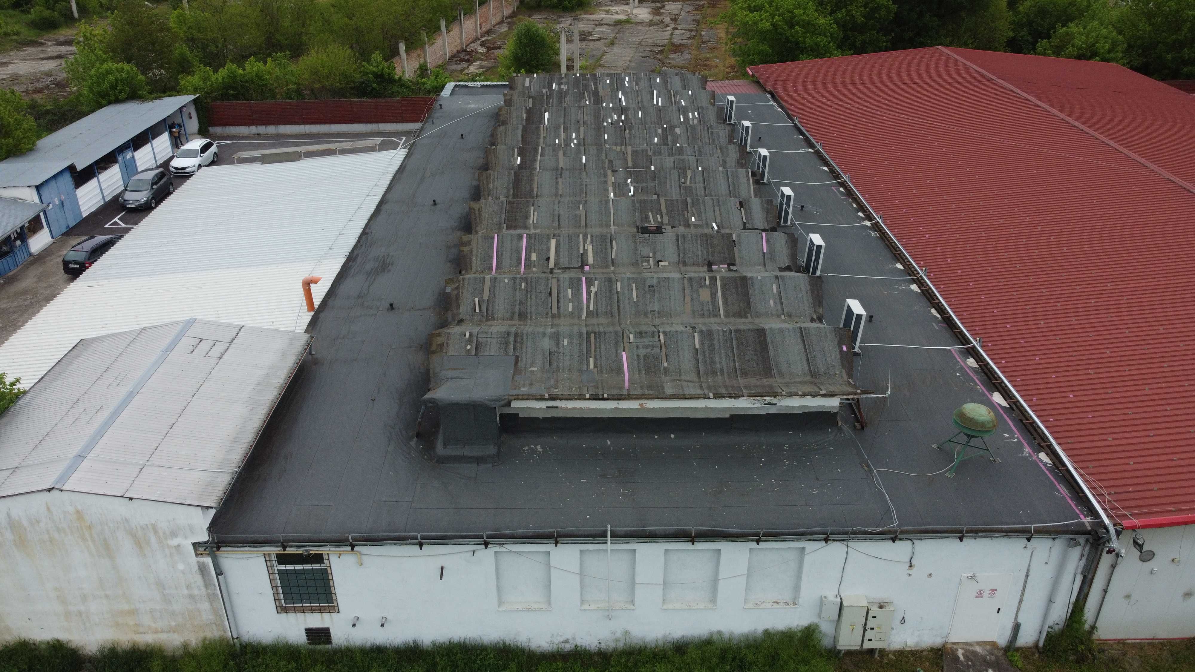 Vand hala productie confectii textile in Calan