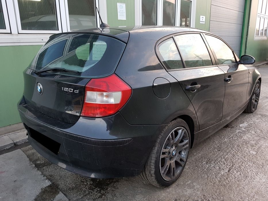 Dezmembrez BMW 120d 2006 163cp