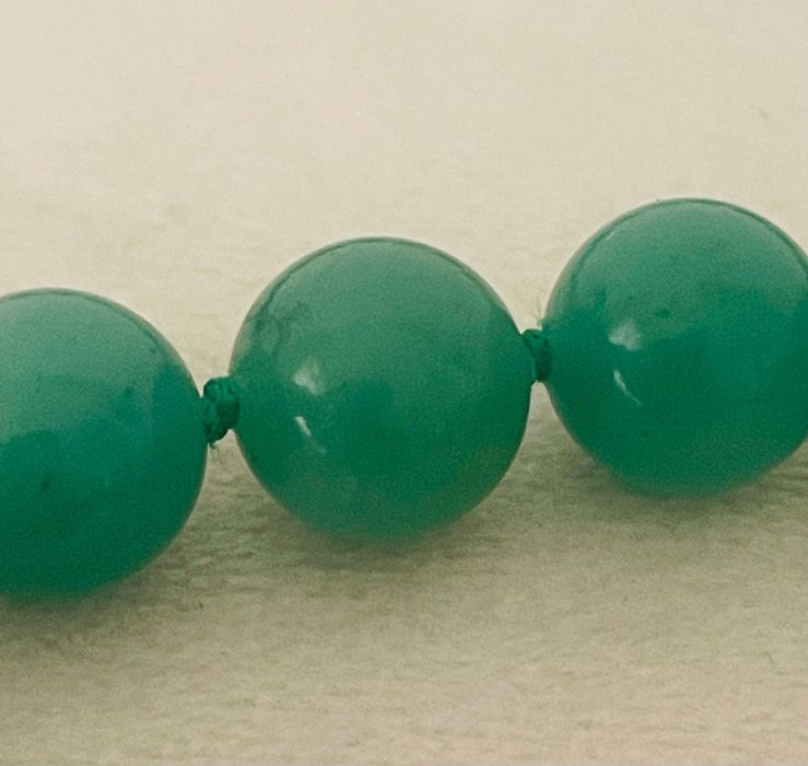 огърлица със зелен авантюрин