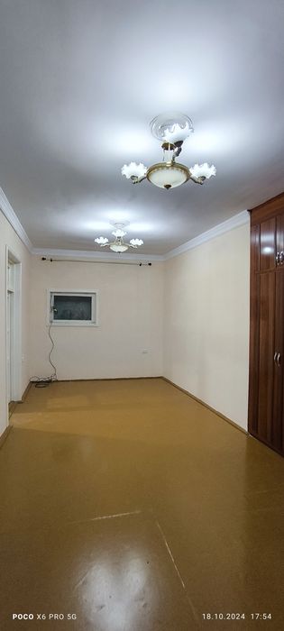 Сдаётся 4х комнатный дом (ховли) двор с заездом машины.