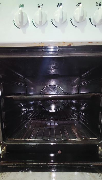 Газовая плита сотилади