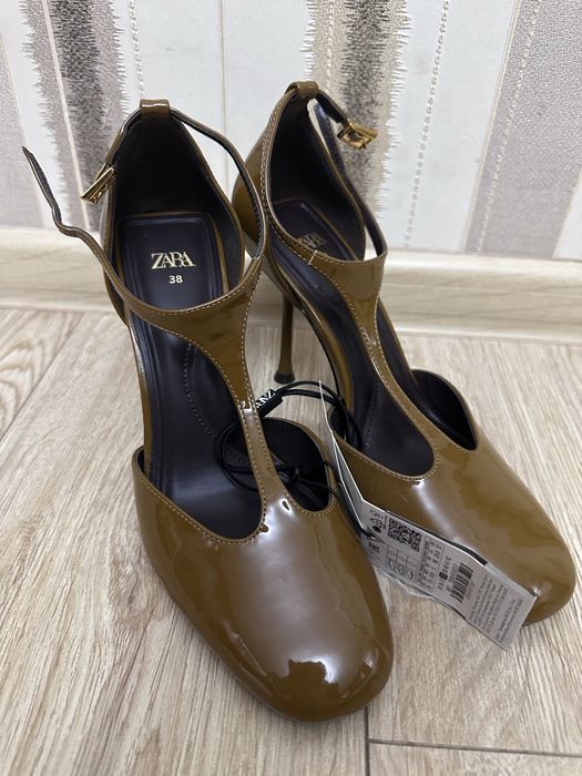 Продам туфли Zara
