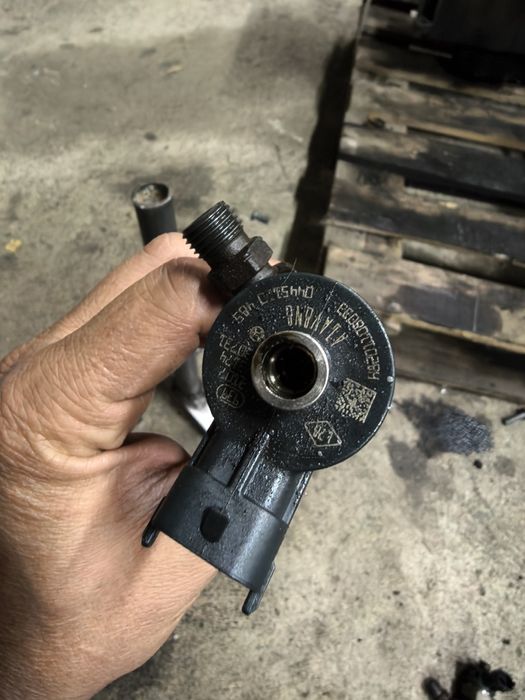 Дюза/Дюзи за Рено/Renault 1.5dci 0445  110 485