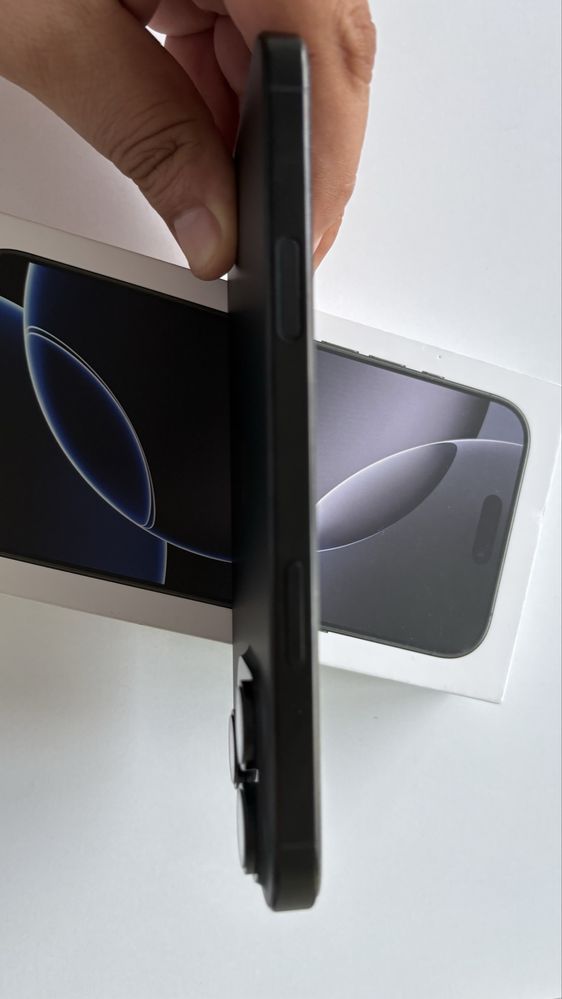 iPhone 16 Pro Max 512 GB Черен - като нов, гаранция Виваком