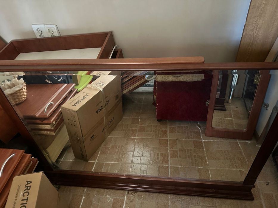 Продается зеркало