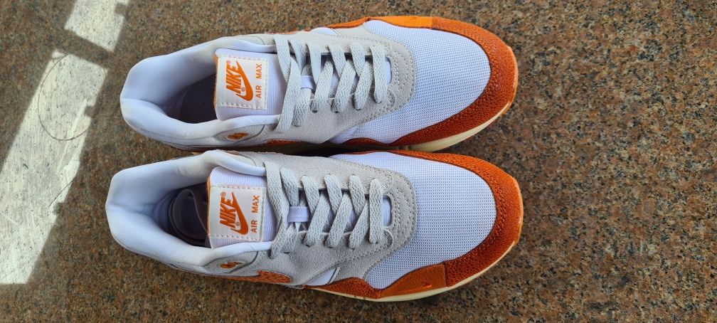 Nike wmns Air Max 1 - Magma Orange