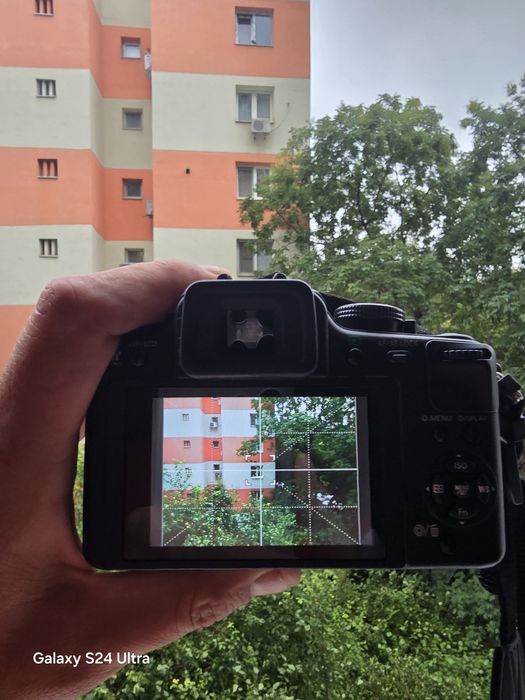 Aparat foto Panasonic Lumix G10