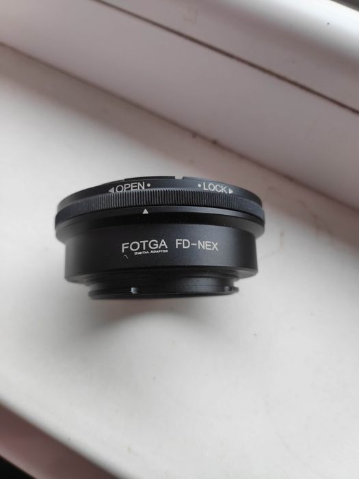 Продавам адаптер от канон FD към Sony e mount