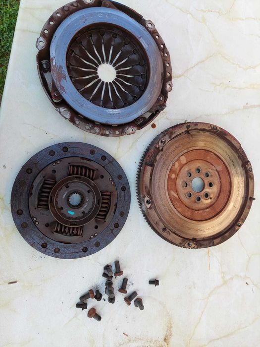 Kit ambreiaj Ford Focus Mk1