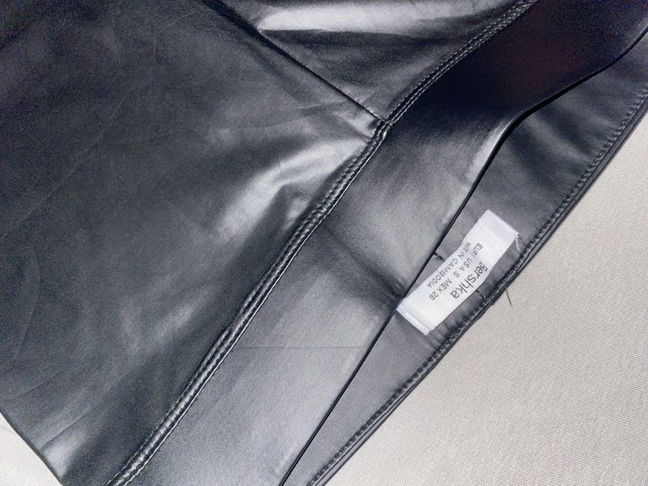 Pantaloni Berscha marimea S