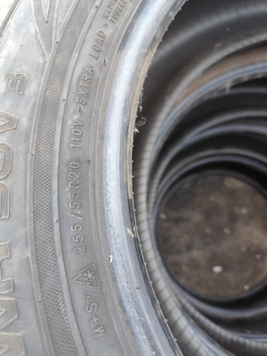 Anvelope 255 55 r20 iarna nokian