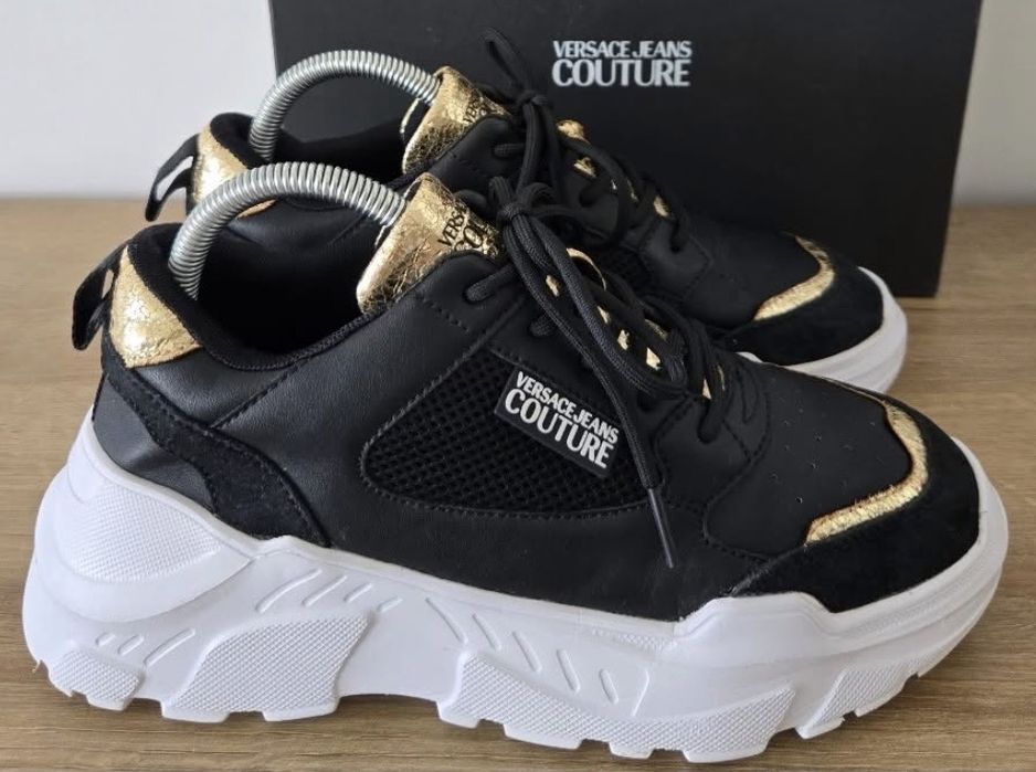 Чисто нови дамски обувки Versace Jeans Couture