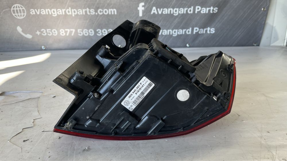 Ляв стоп VW Passat B8 (2014-2024)