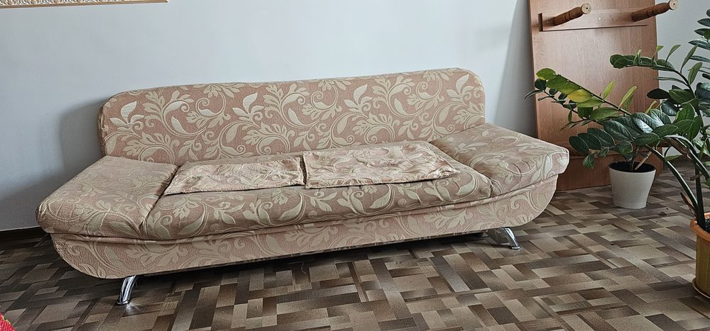 Продам мягкий мебель