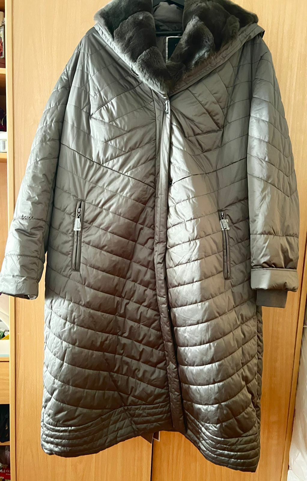 Пальто зимнее размер 58
