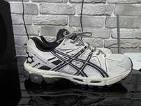 Оригинальные кроссовки asics