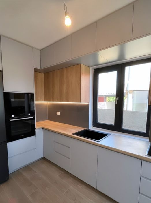Mobilier Birou Bucătărie Living Baie Dormitor Riflaje