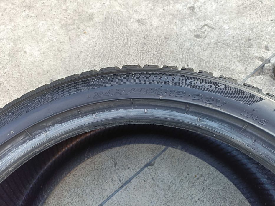 O anvelopa iarna 245 40 19 hankook I cept evo3 profil 8 mm dot 2023