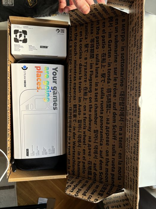 Steam Deck LCD 64 GB - неразличим от нов