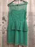 Rochie elegantă verde