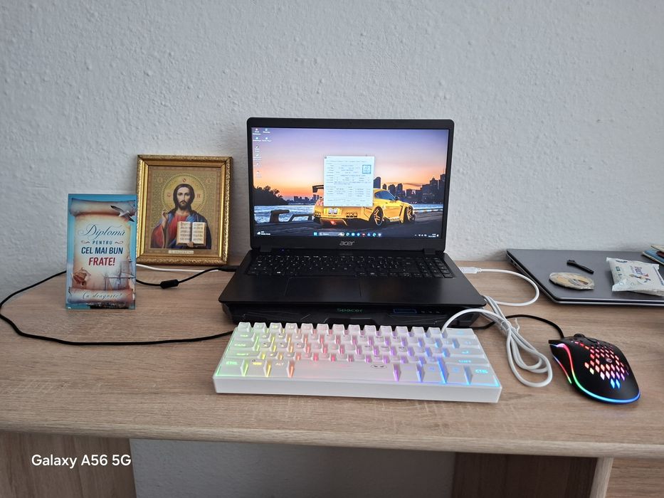 Vând laptop Acer Aspire 3 in condiție foarte bună