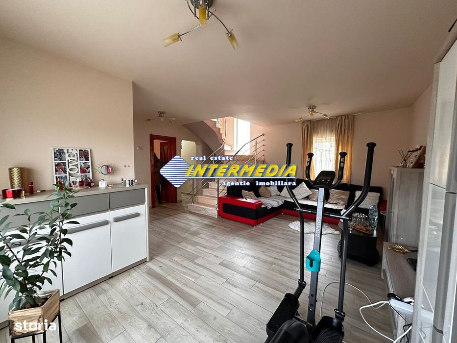 Casa in Centru finisata, mobilata, utilata complet