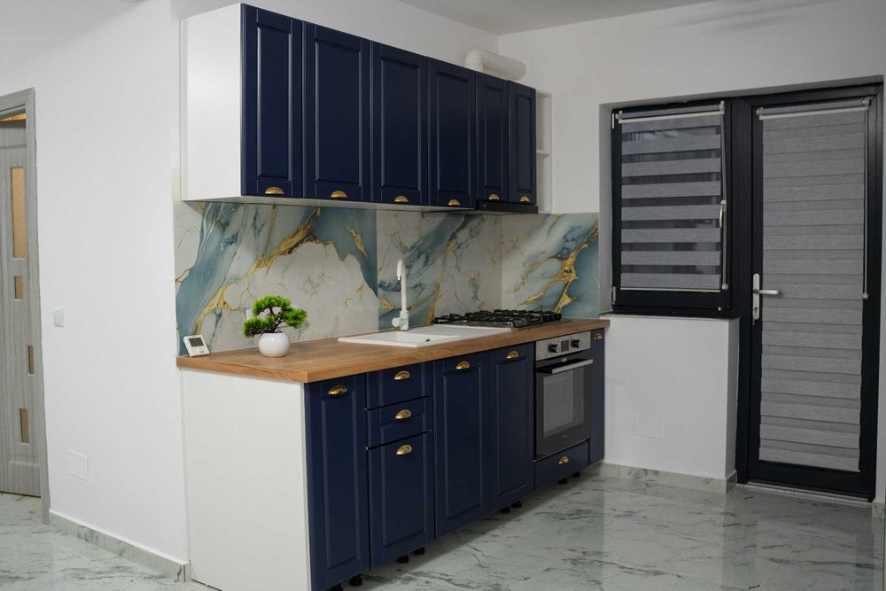 Închiriez in regim hotelier