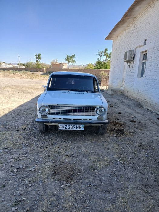 Jiguli 1985 yil kraska bor