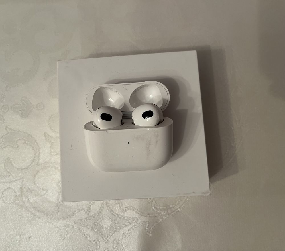 apple airpods 3 (оригинал)