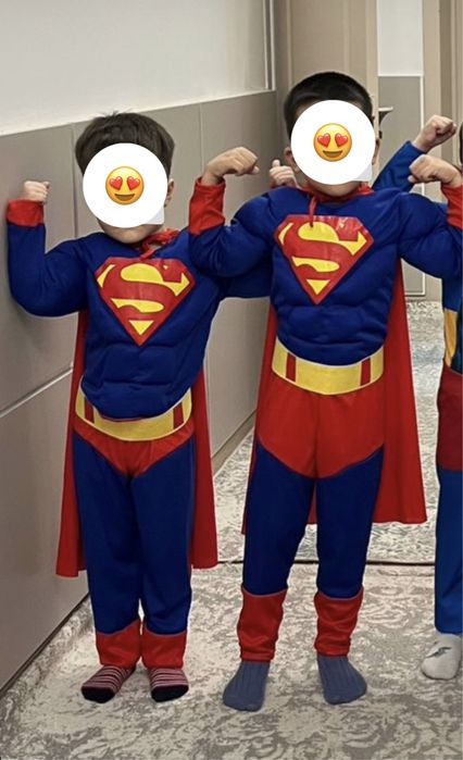 Костьюм супермена