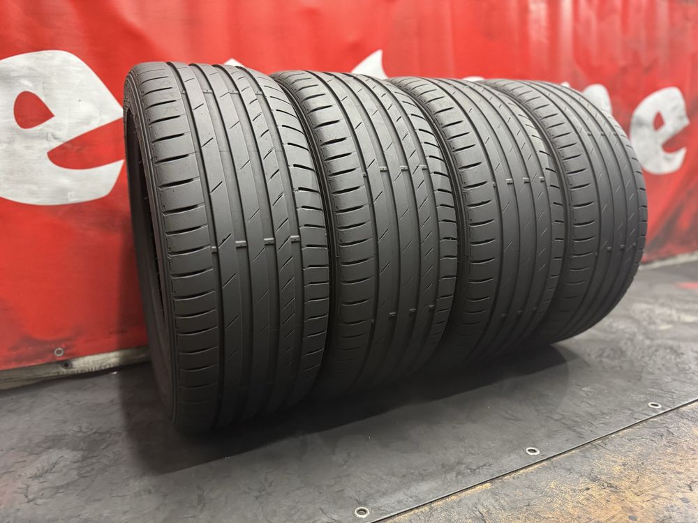 225 45 17, Летни гуми, Kumho EcstaPS71, 4 броя