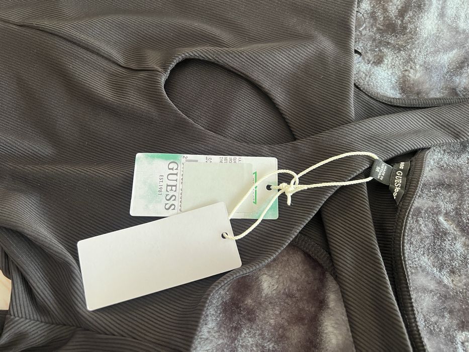 Блуза на Guess(оригинална)