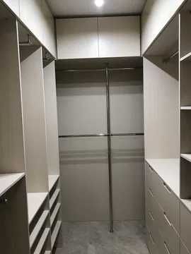 ГАРДЕРОБНЫЕ комнаты, шкафы по индивидуальным размерам ТОЧНО В СРОК.