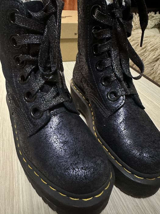 Bocanci Dr Martens